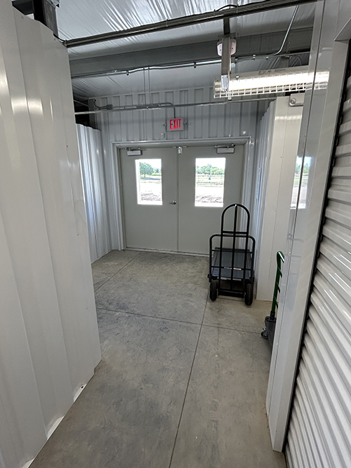 Climate Controlled Storage - Topeka Spare Garage